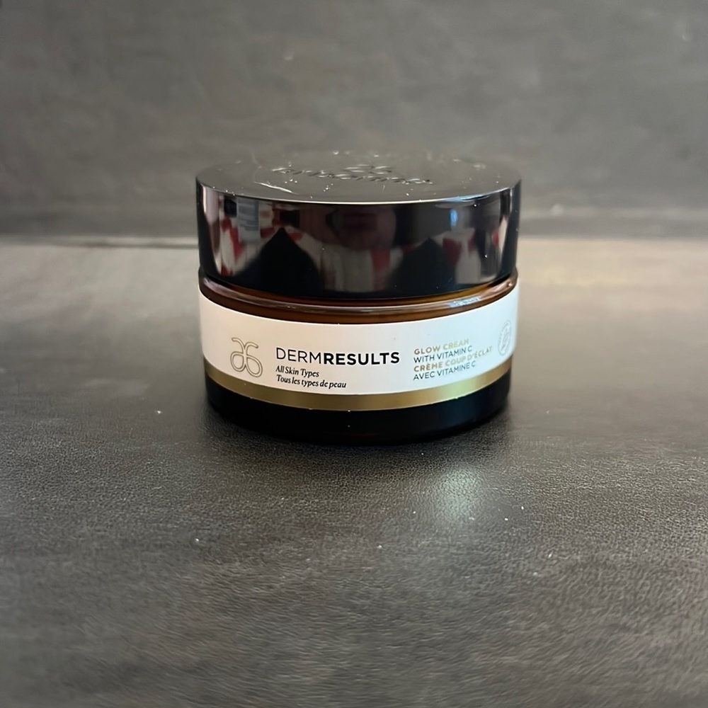 ARBONNE Derm Results Glow Cream with Vitamin C - Picture 2 of 3